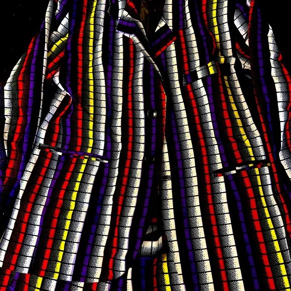 African attire - Picture 1 of 2